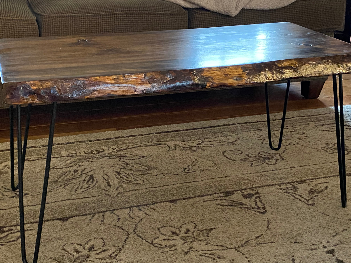 Live Edge Coffee Table - Dark or Natural