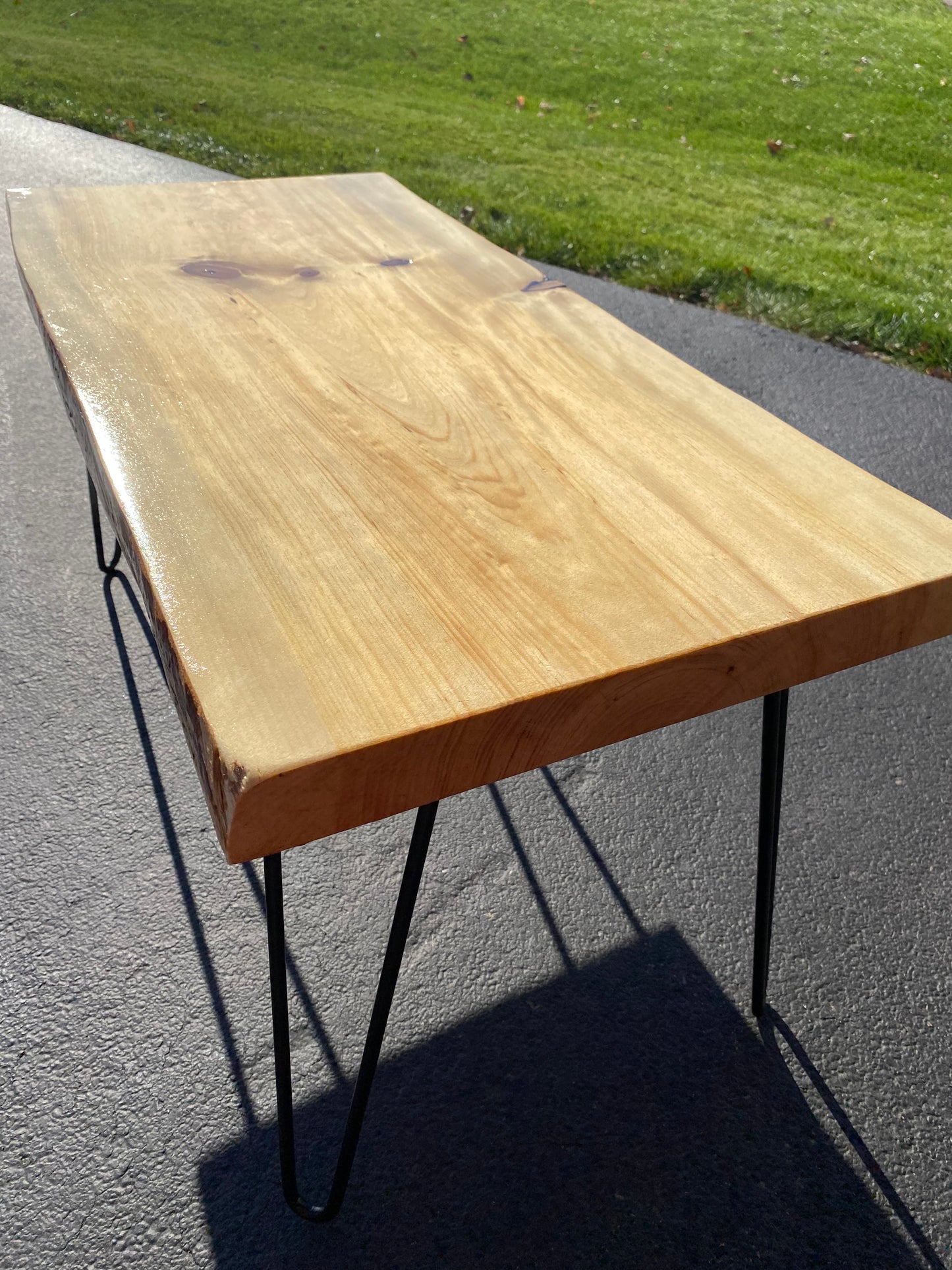 Live Edge Coffee Table - Dark or Natural