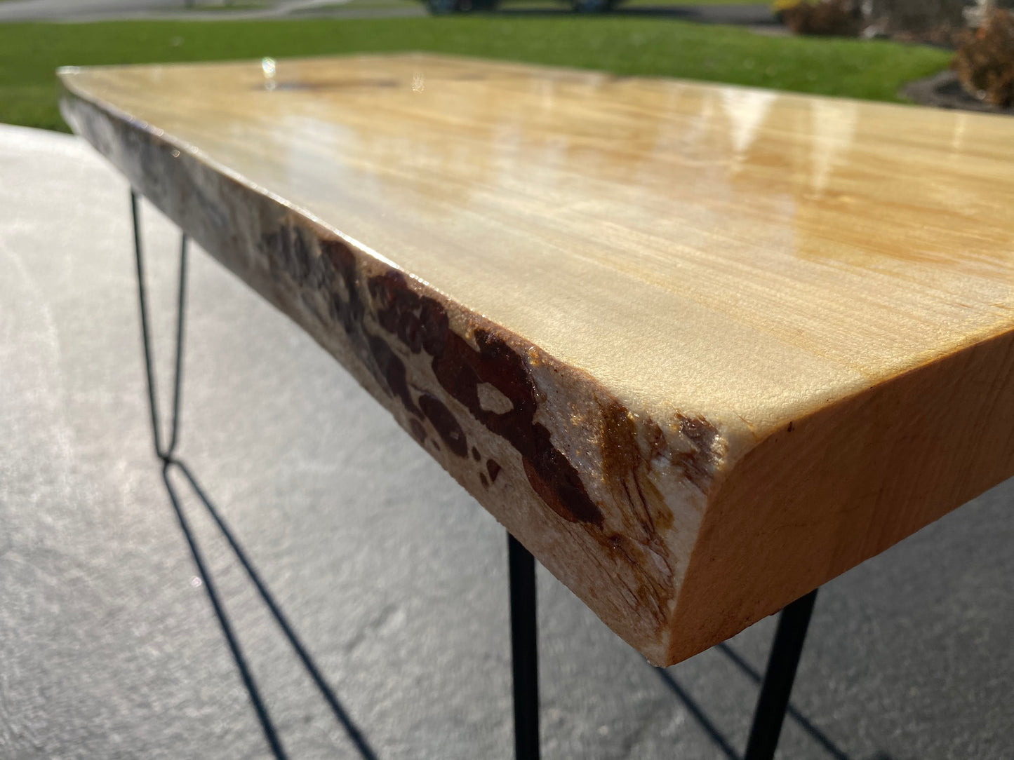 Live Edge Coffee Table - Dark or Natural